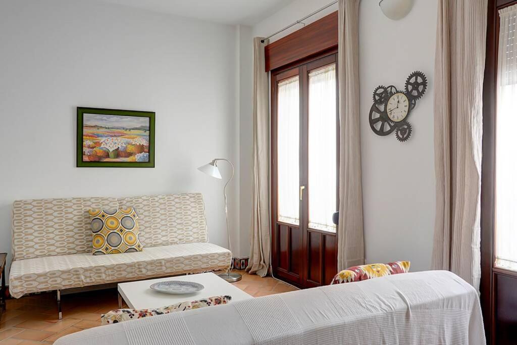 Apartamento Santa Cruz Sevilla Exterior foto